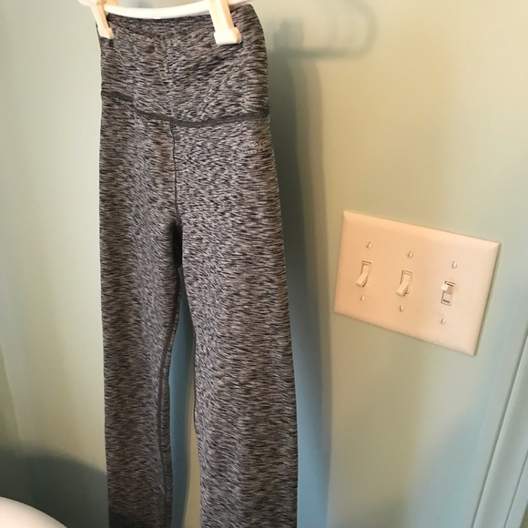 Calvin Klein full length performance leggings - Picture 3 of 7